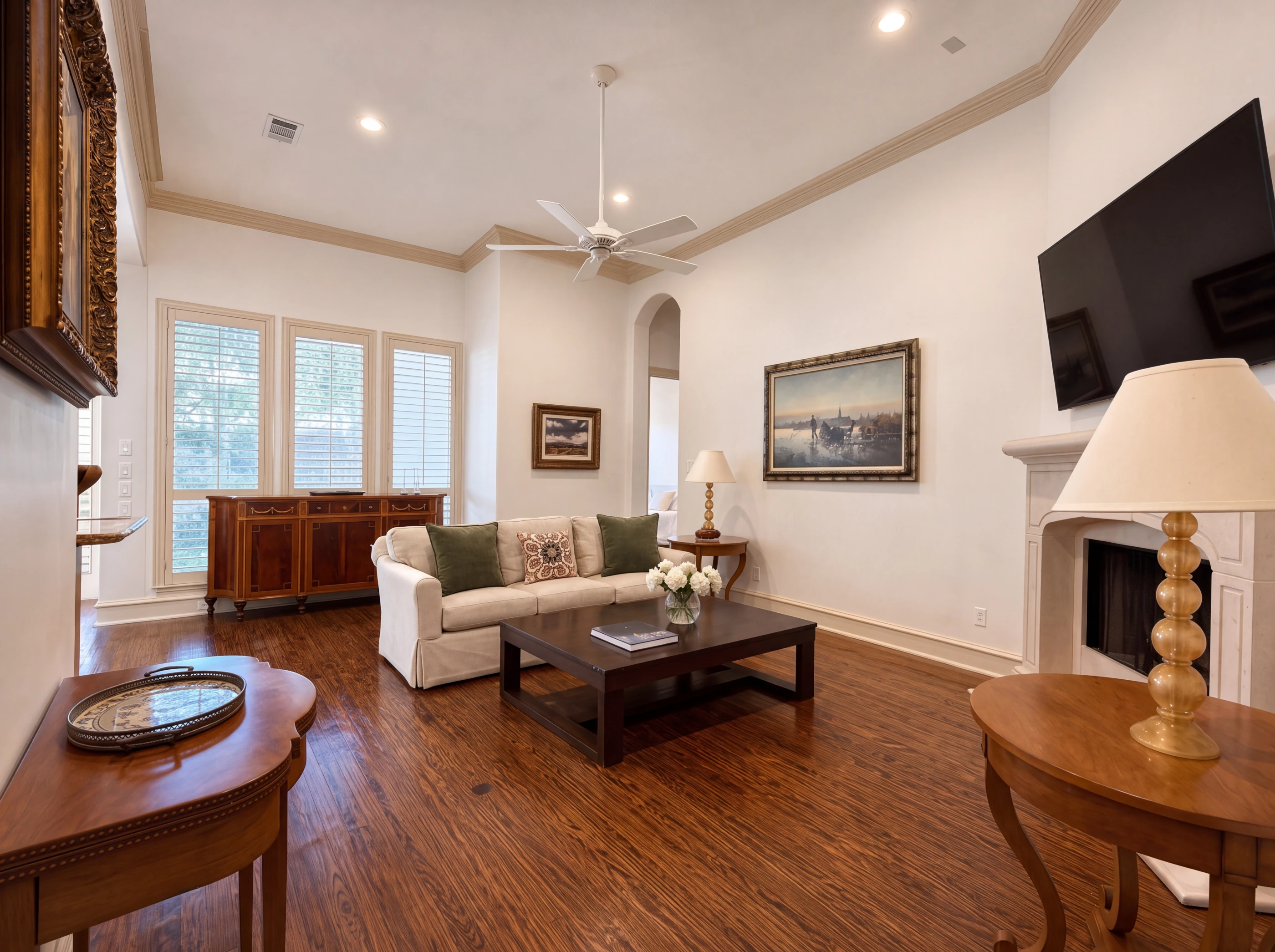 Living room, alternate angle